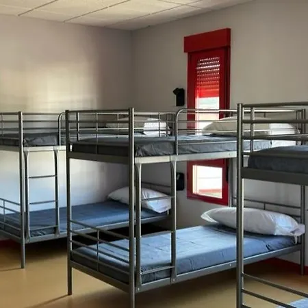 Hostal A