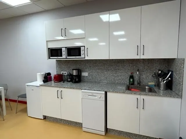 Vandrarhem A Puebla Del Brollon